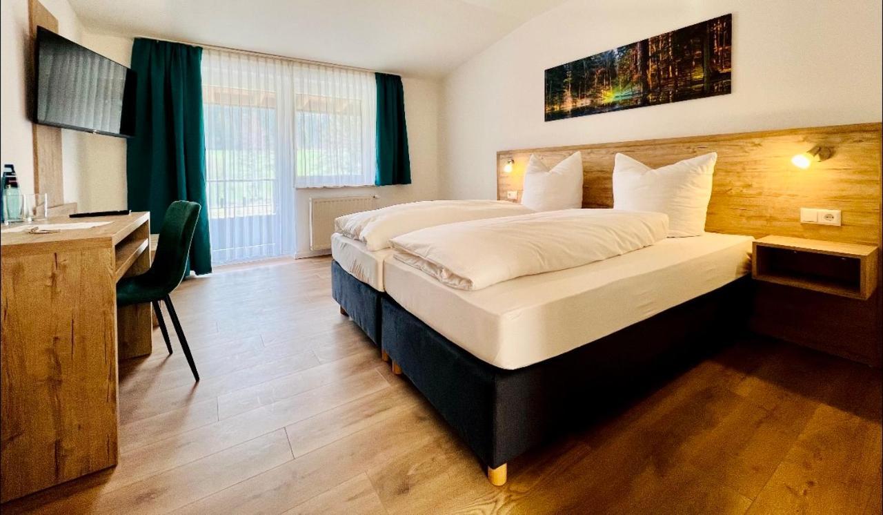 Landhotel Tanneneck - Ideal Fuer Gruppen, Familien Und Hunde Loeffingen Luaran gambar